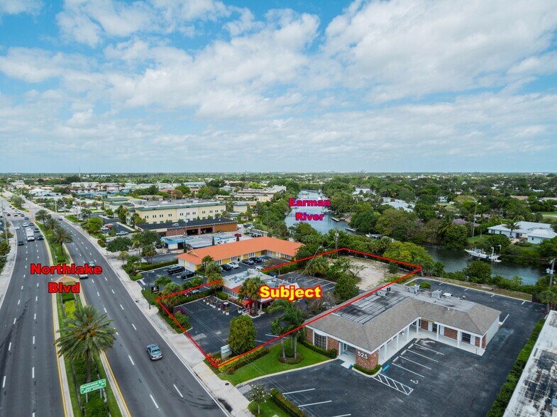 529 Northlake Blvd, North Palm Beach, FL à vendre - Photo du bâtiment - Image 2 de 10