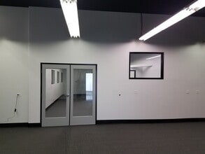 10251 Trademark St, Rancho Cucamonga, CA à louer Photo du bâtiment- Image 2 de 17