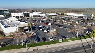 Plus de détails pour 7845 N Palm Ave, Fresno, CA - Commerce de détail à louer