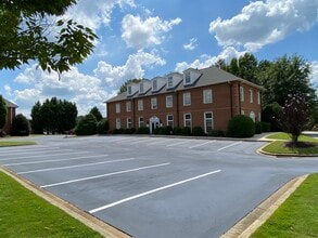 1818 E Main St, Easley, SC à louer Photo intérieure- Image 1 de 6