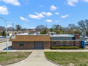 25530 Little Mack Ave, Saint Clair Shores, MI à louer Photo intérieure- Image 1 de 1