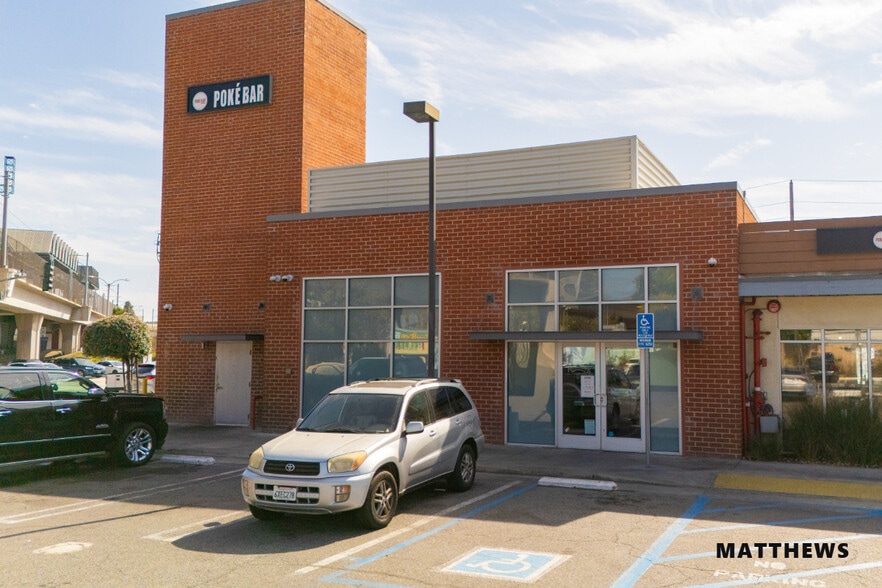 2161 E El Segundo Blvd, El Segundo, CA à louer - Photo du bâtiment - Image 3 de 4