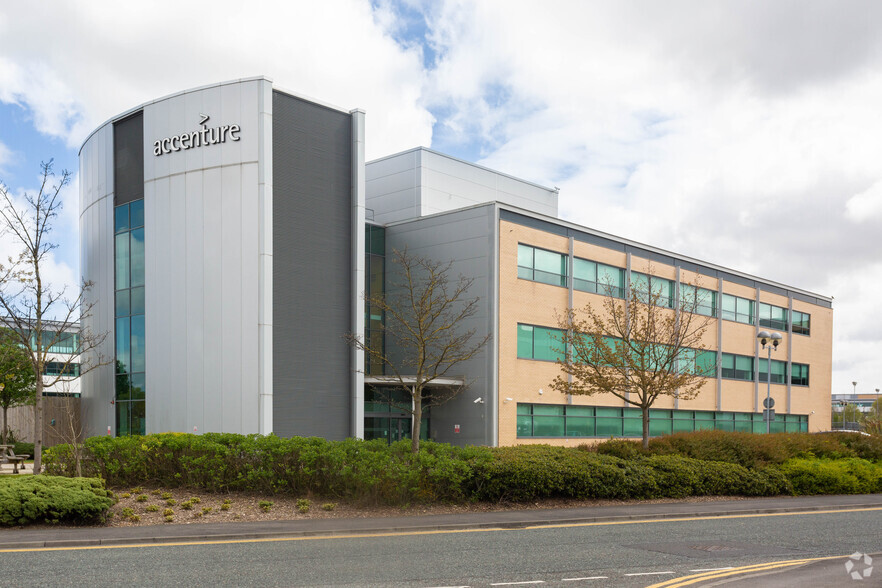 Quick Silver Way, Newcastle Upon Tyne for lease - Building Photo - Image 1 of 3