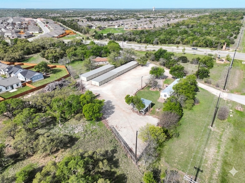 151 Bonnett Ln, Georgetown, TX à vendre - Photo du bâtiment - Image 3 de 8