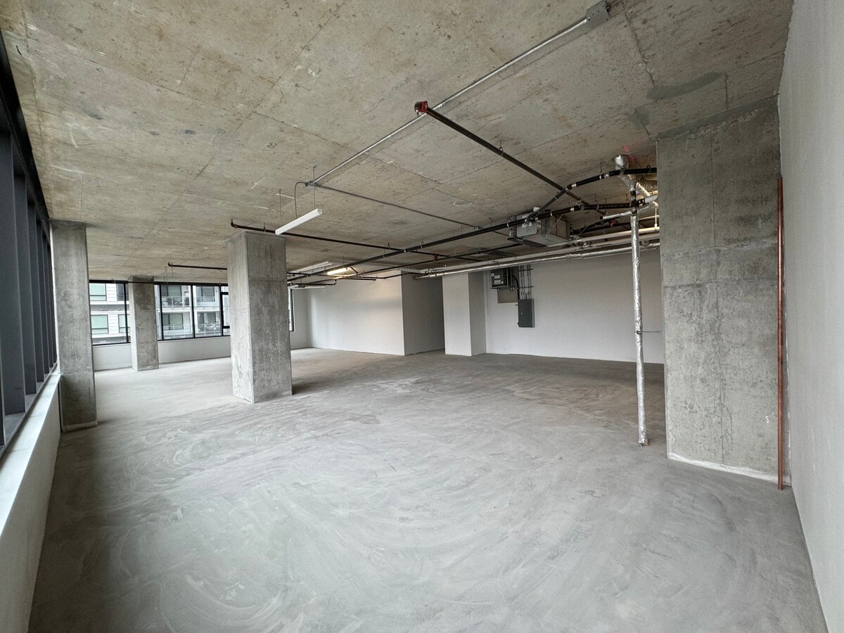 4279 Dawson St, Burnaby, BC V5C 0N5 - Unit 208 - - Interior Photo - Image 2 of 5