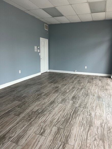 1405 N Congress Ave, Delray Beach, FL for lease - Building Photo - Image 3 of 11