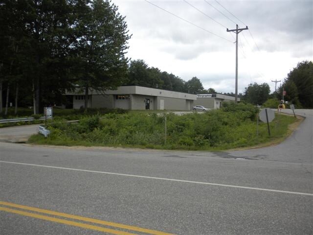 14 Lexington Dr, Laconia, NH à louer - Photo du bâtiment - Image 3 de 22