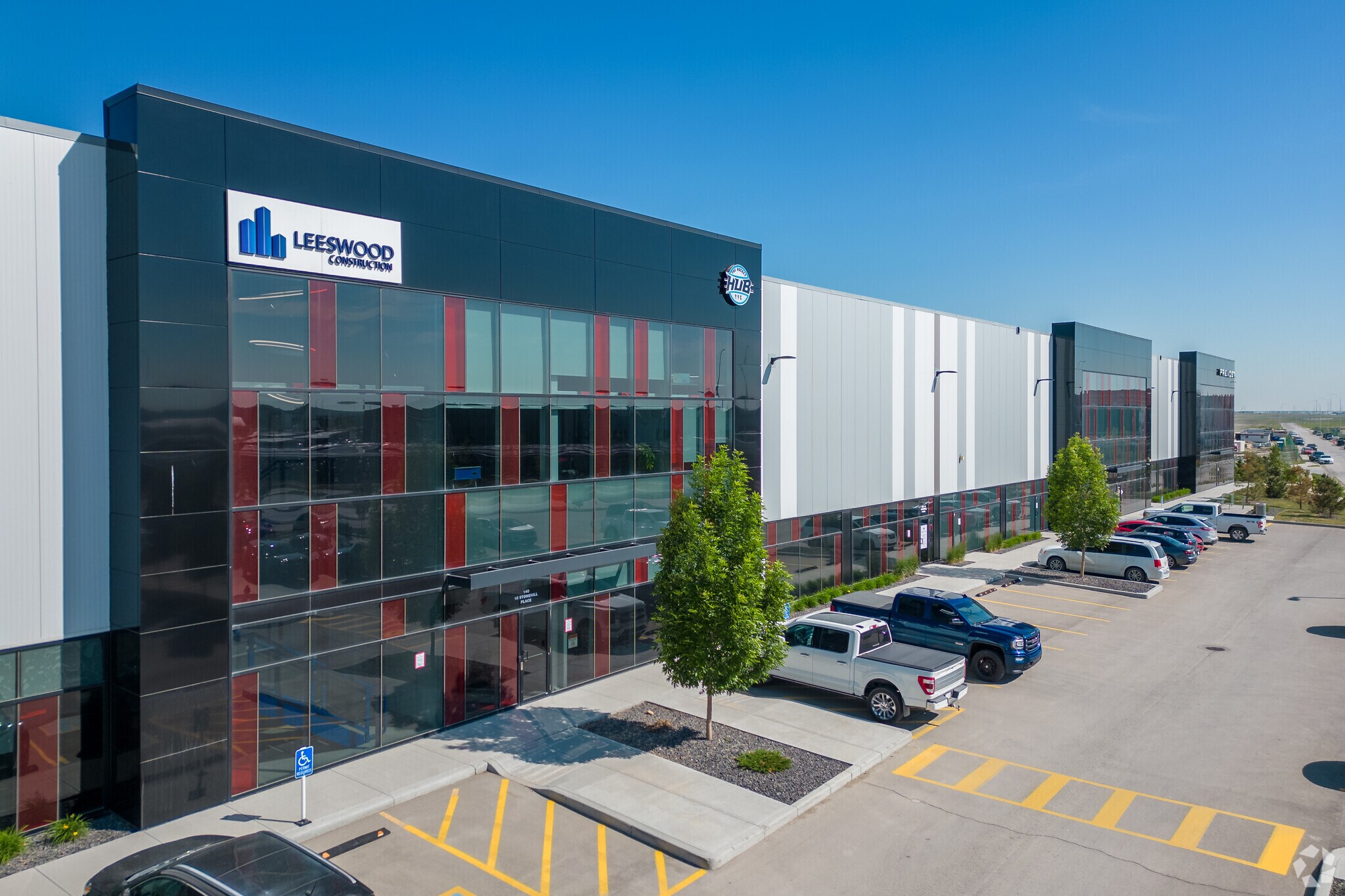 10 Stonehill Pl NE, Calgary, AB à vendre Photo principale- Image 1 de 1