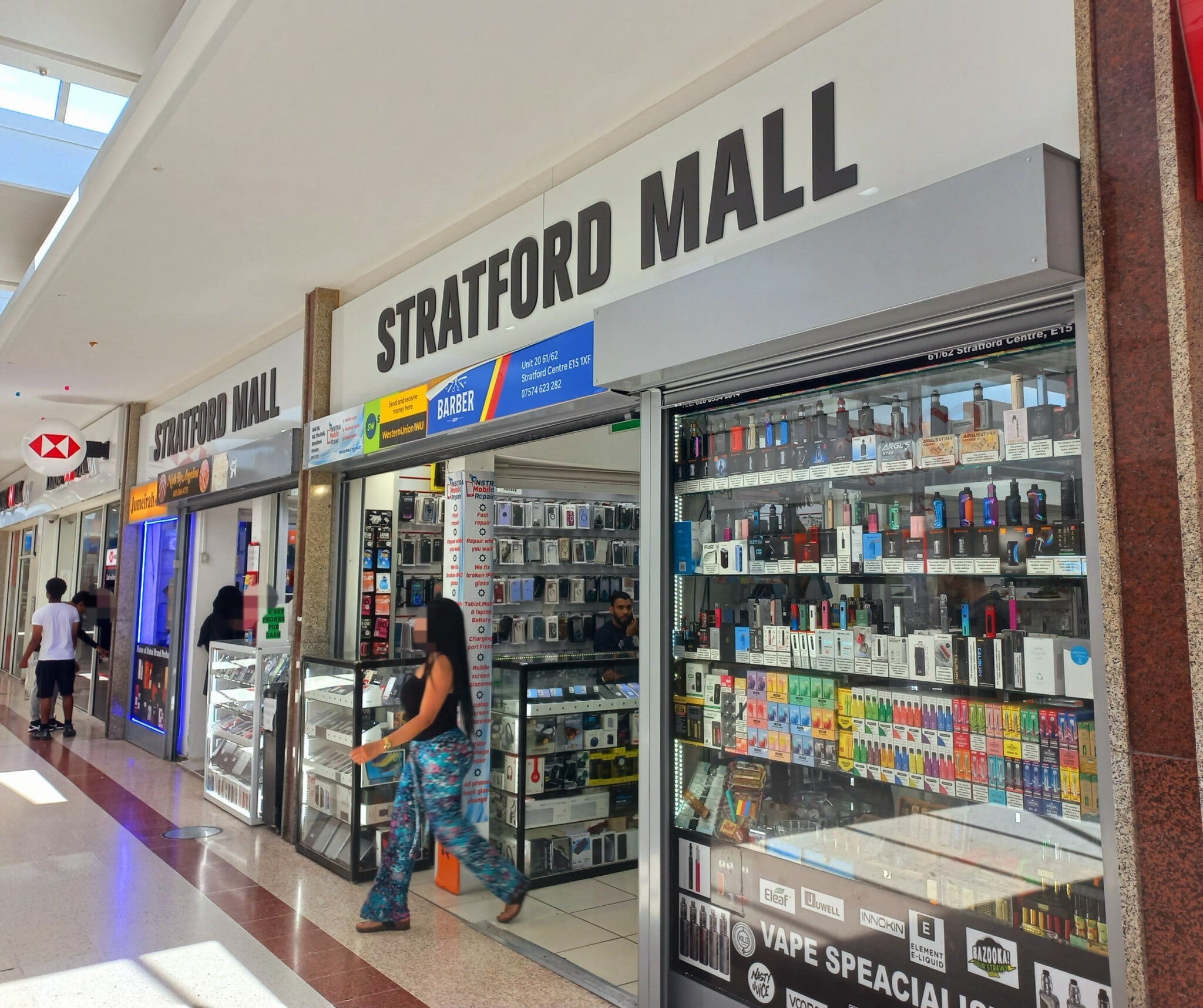 61-62 The Stratford Centre, London for lease Interior Photo- Image 1 of 4