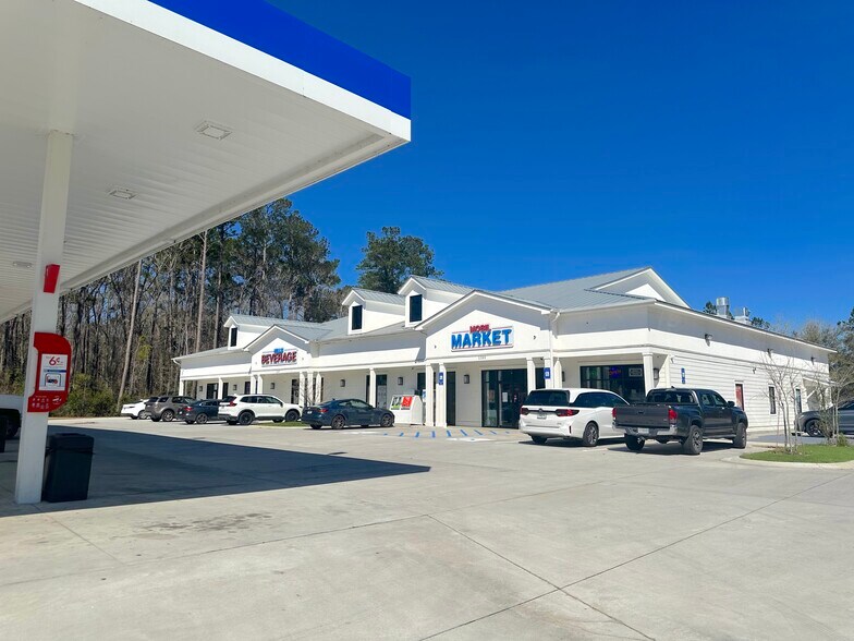 1355 Harris Trail Rd, Richmond Hill, GA à louer - Photo du bâtiment - Image 2 de 3