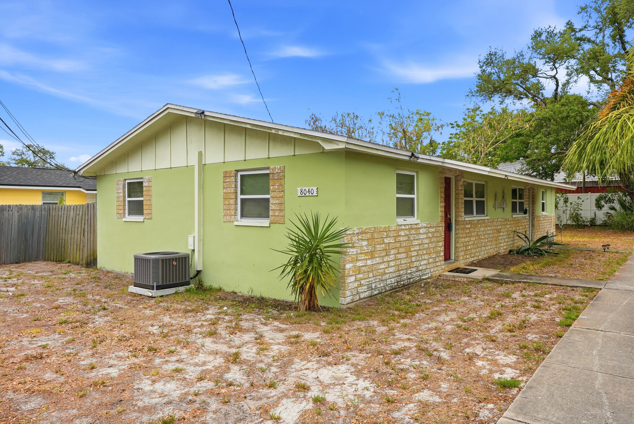 8040 47th Ave N, Saint Petersburg, FL à vendre Photo du bâtiment- Image 1 de 13