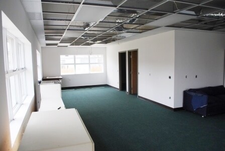 409 Hazel Ave, Ewing, NJ à vendre - Photo intérieure - Image 2 de 21