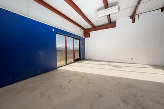 1353-1363 Inyokern Rd, Ridgecrest, CA for lease Interior Photo- Image 2 of 6