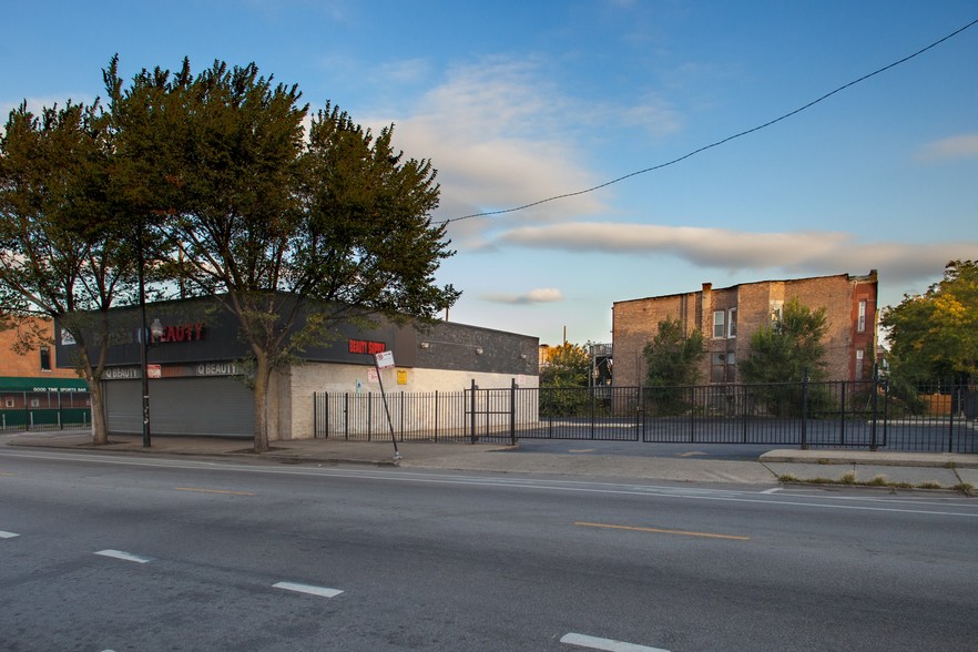 216 E 35th St, Chicago, IL for sale - Building Photo - Image 1 of 1