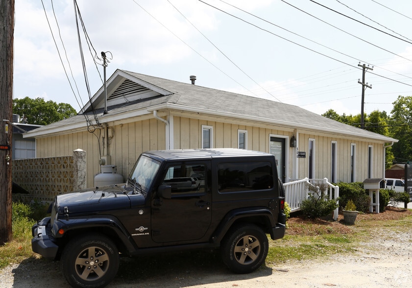224-300 Main St, Clayton, NC à vendre - Photo du bâtiment - Image 3 de 4