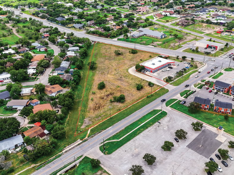 S Zarzamora St, San Antonio, TX à vendre - Photo du bâtiment - Image 3 de 5