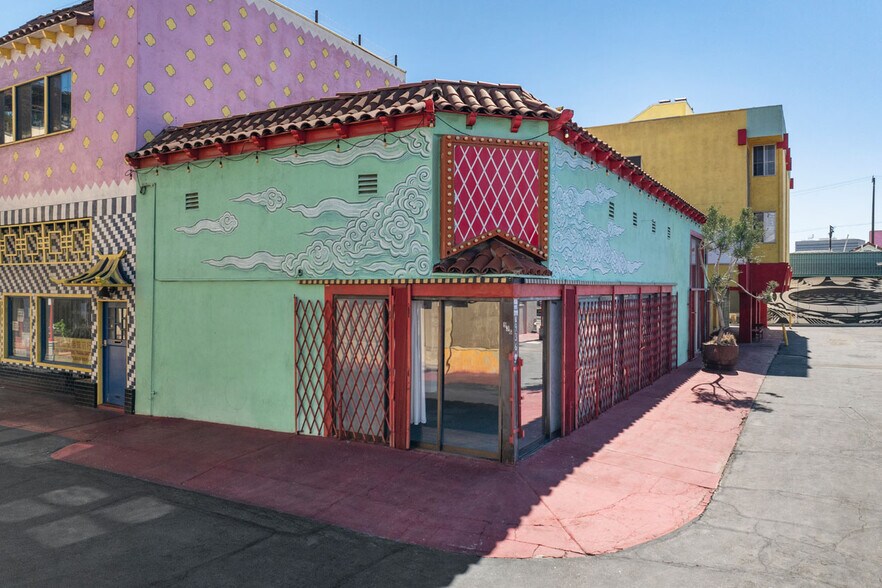 936 Mei Ling Way, Los Angeles, CA à vendre - Photo du bâtiment - Image 3 de 29