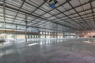 2375 S Arizona Ave, Chandler, AZ for lease Interior Photo- Image 1 of 2