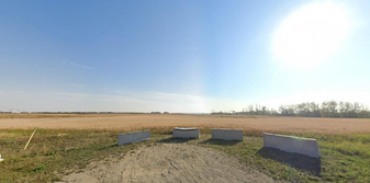 Coachill St, Blackfalds AB - Convenience Store