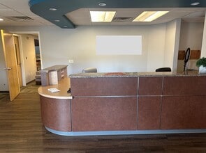 727 US 31W Byp, Bowling Green, KY for lease Building Photo- Image 2 of 8