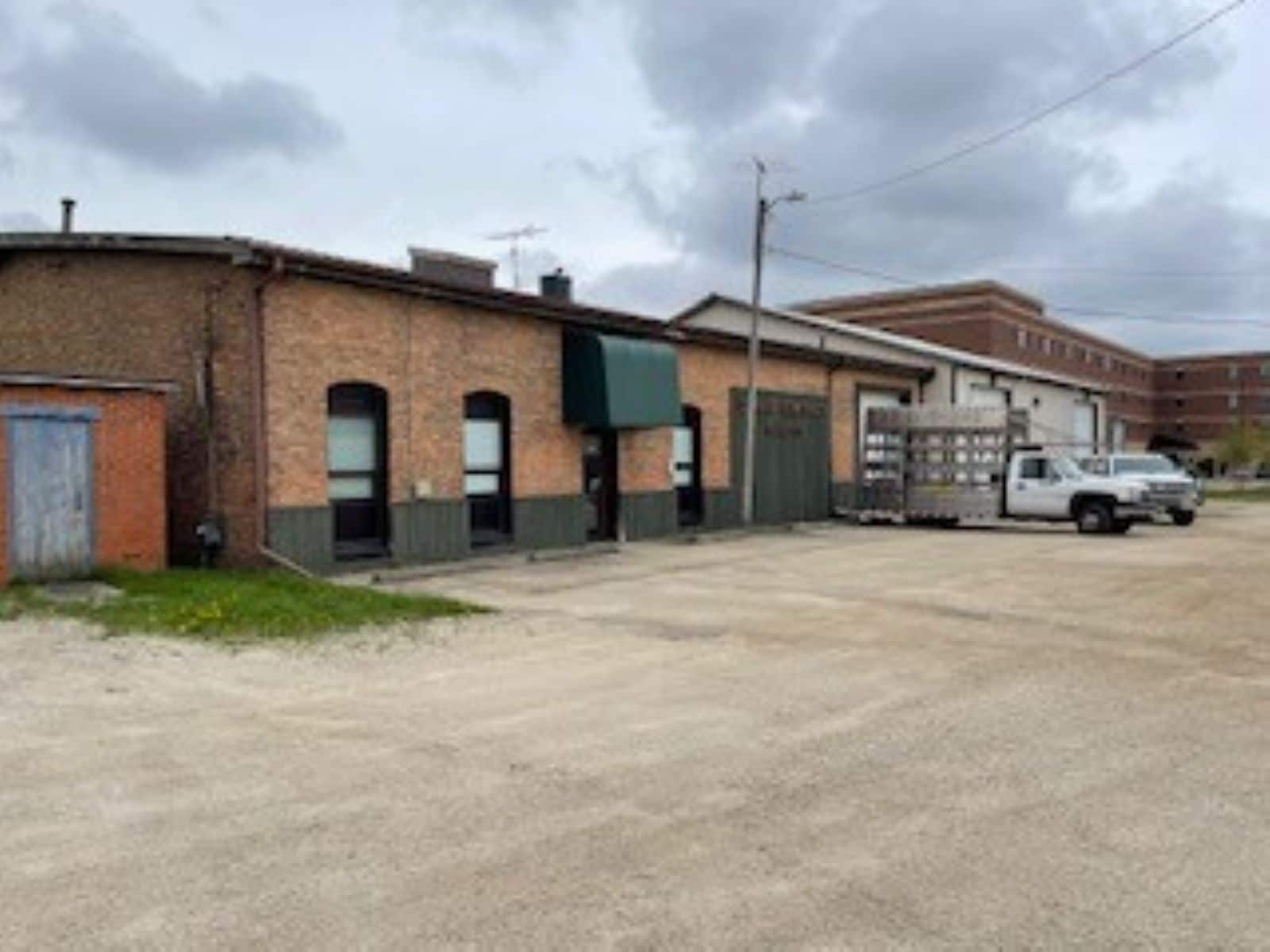 207 N 6th St, Dekalb, IL for sale Building Photo- Image 1 of 12