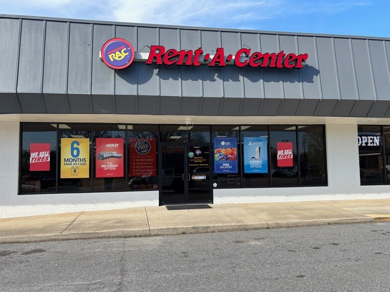 1234-1246 Us Highway 70 SW, Hickory, NC for lease - Building Photo - Image 3 of 21