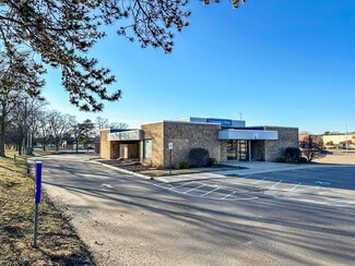 Plus de détails pour 5510 W Saginaw Hwy, Lansing, MI - Commerce de détail à vendre