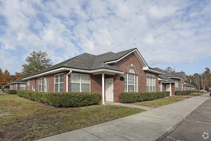3890 Dunn Ave, Jacksonville, FL for sale - Primary Photo - Image 1 of 15