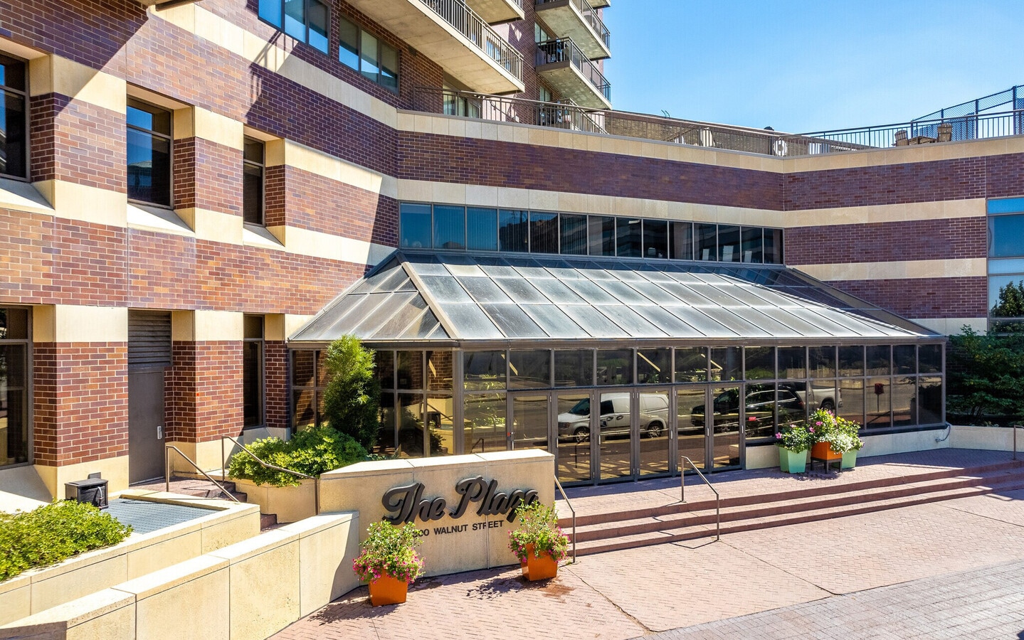 300 Walnut St, Des Moines, IA 50309 - Unité 205 -  - Photo intérieure - Image 1 of 7