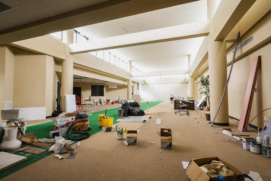 4000 Garth Rd, Baytown, TX for sale - Building Photo - Image 3 of 76