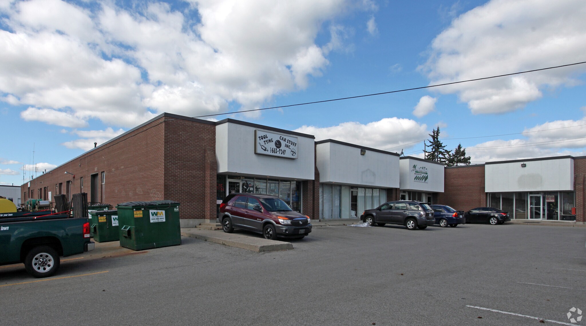 1380 Hopkins St, Whitby, ON à vendre Photo principale- Image 1 de 1