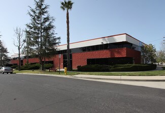 Plus de détails pour 5560 Tech Cir, Moorpark, CA - Industriel à louer
