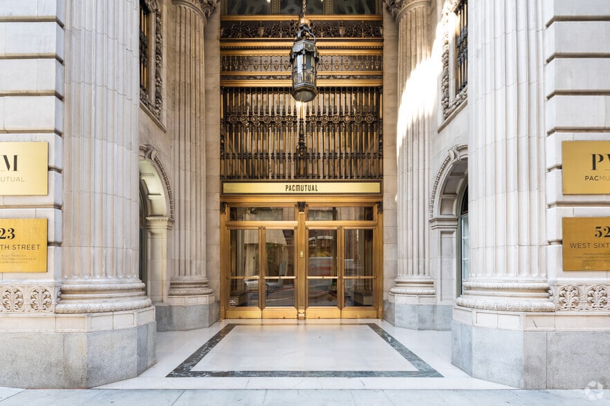 523 W 6th St, Los Angeles, CA for lease - Building Photo - Image 3 of 6