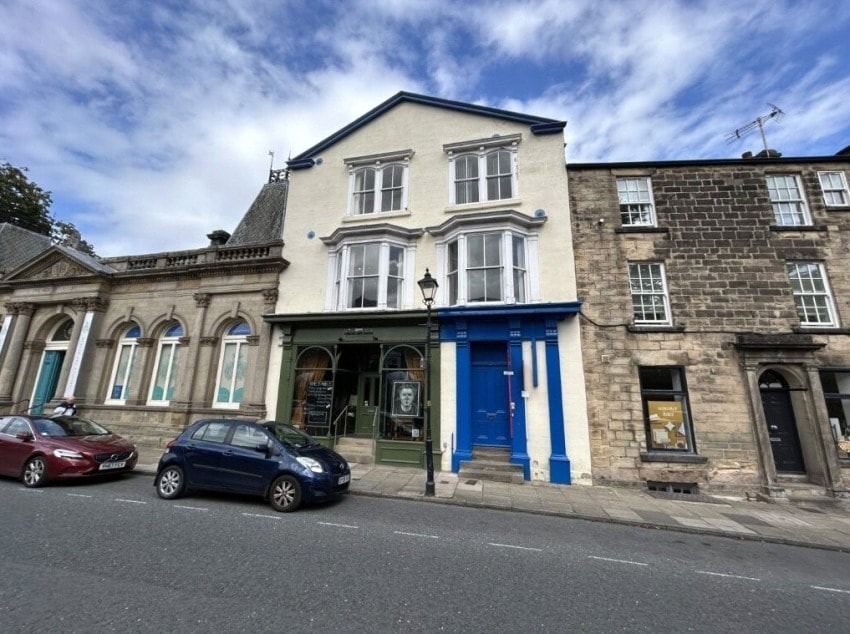 33 Swan Rd, Harrogate for lease Building Photo- Image 1 of 3