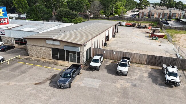Plus de détails pour 1300 FM 2854 Rd, Conroe, TX - Industriel à louer