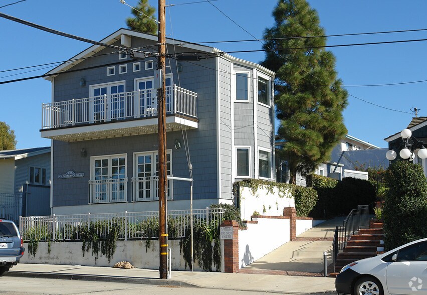 428 N Old Newport Blvd, Newport Beach, CA à vendre - Photo principale - Image 1 de 5