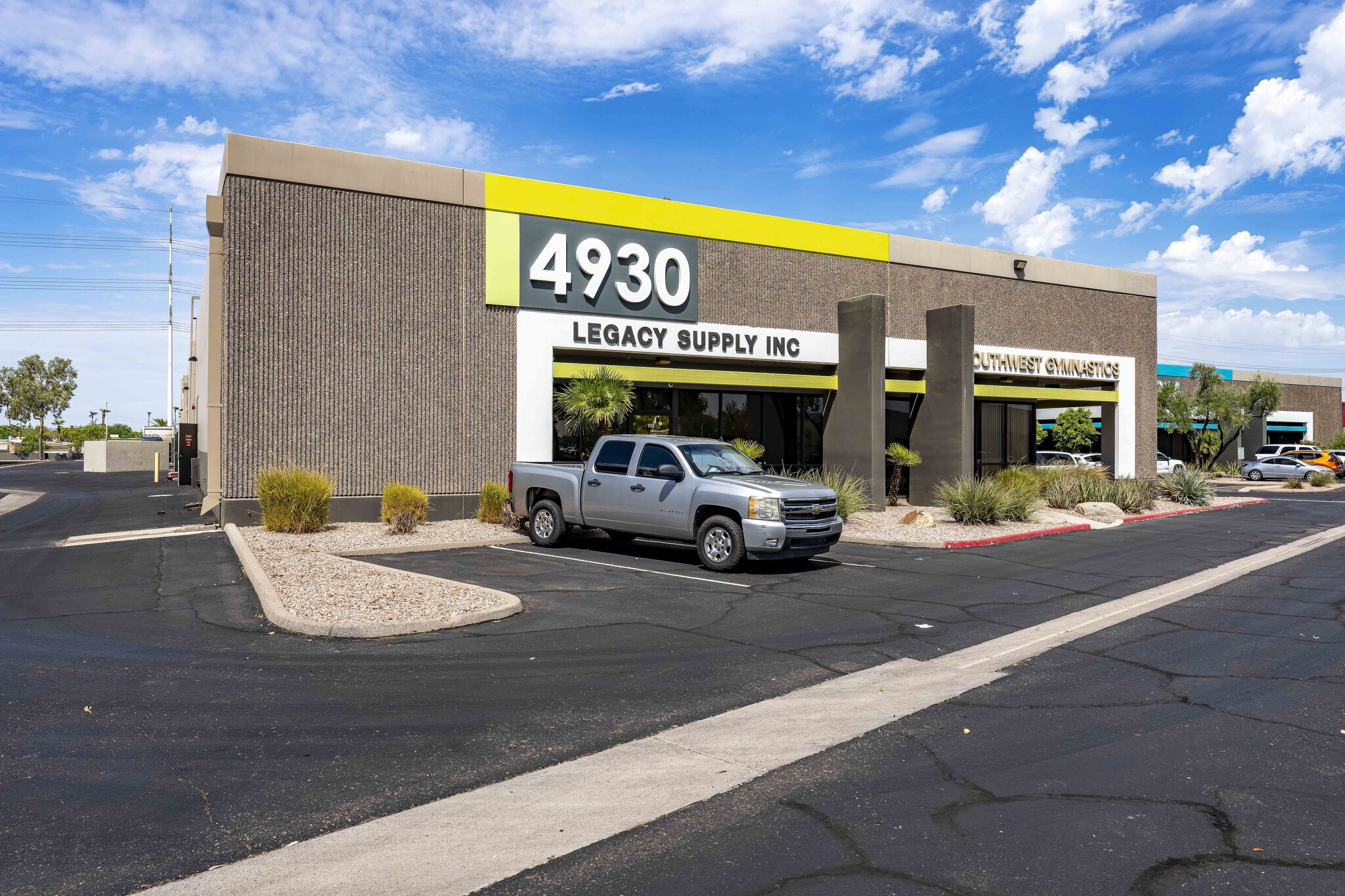 5010 S Ash Ave, Tempe, AZ for lease Building Photo- Image 1 of 5