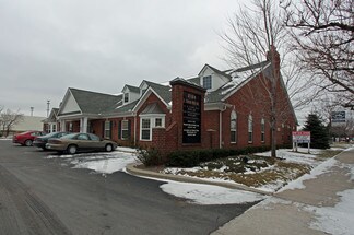 More details for 2104 E Eleven Mile Rd, Warren, MI - Office for Lease
