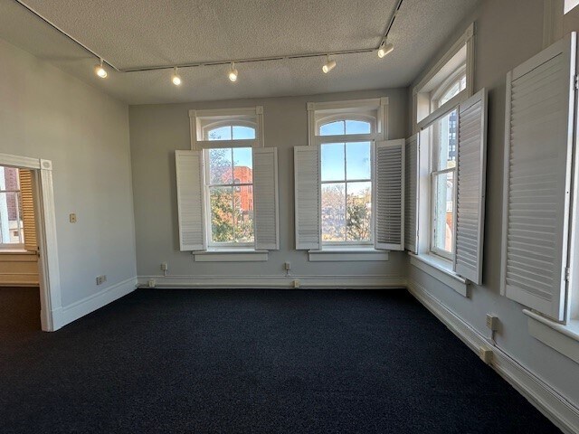 102 Person St, Fayetteville, NC for lease - Building Photo - Image 2 of 8