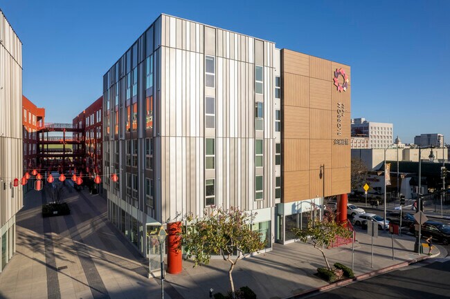 More details for 900 N Broadway, Los Angeles, CA - Retail for Lease