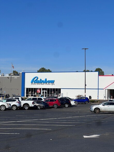 6990-7020 Shelby Dr, Memphis, TN à louer - Photo du bâtiment - Image 3 de 12