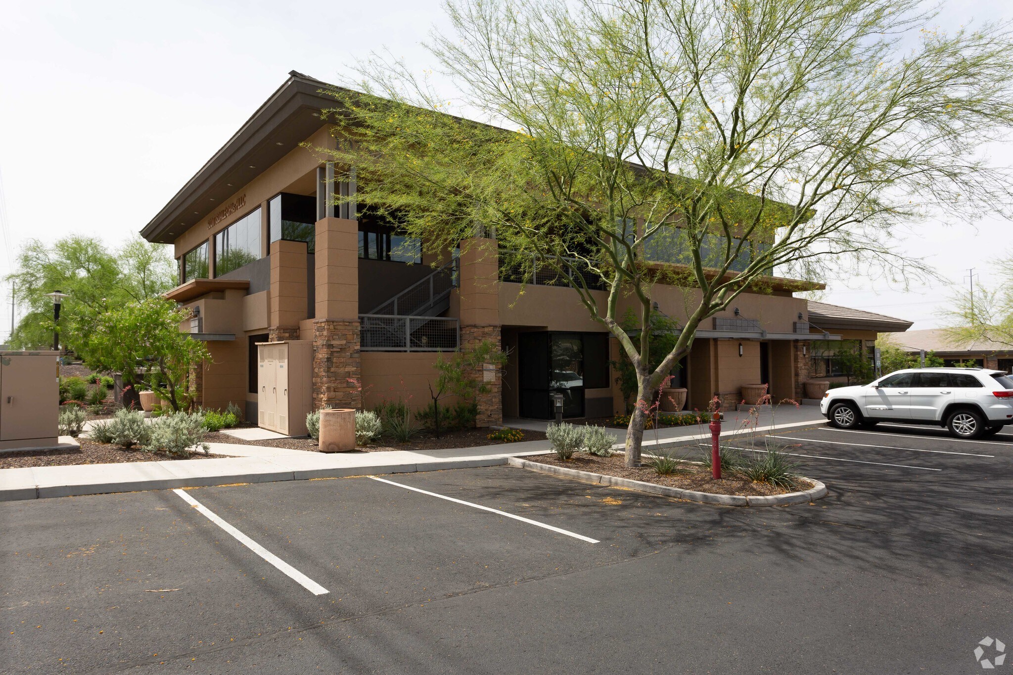 10733 N Frank Lloyd Wright Blvd, Scottsdale, AZ for lease Primary Photo- Image 1 of 27