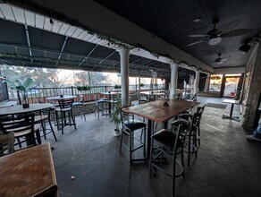 14952 Pearl Rd, Strongsville, OH à louer Photo intérieure- Image 2 de 7