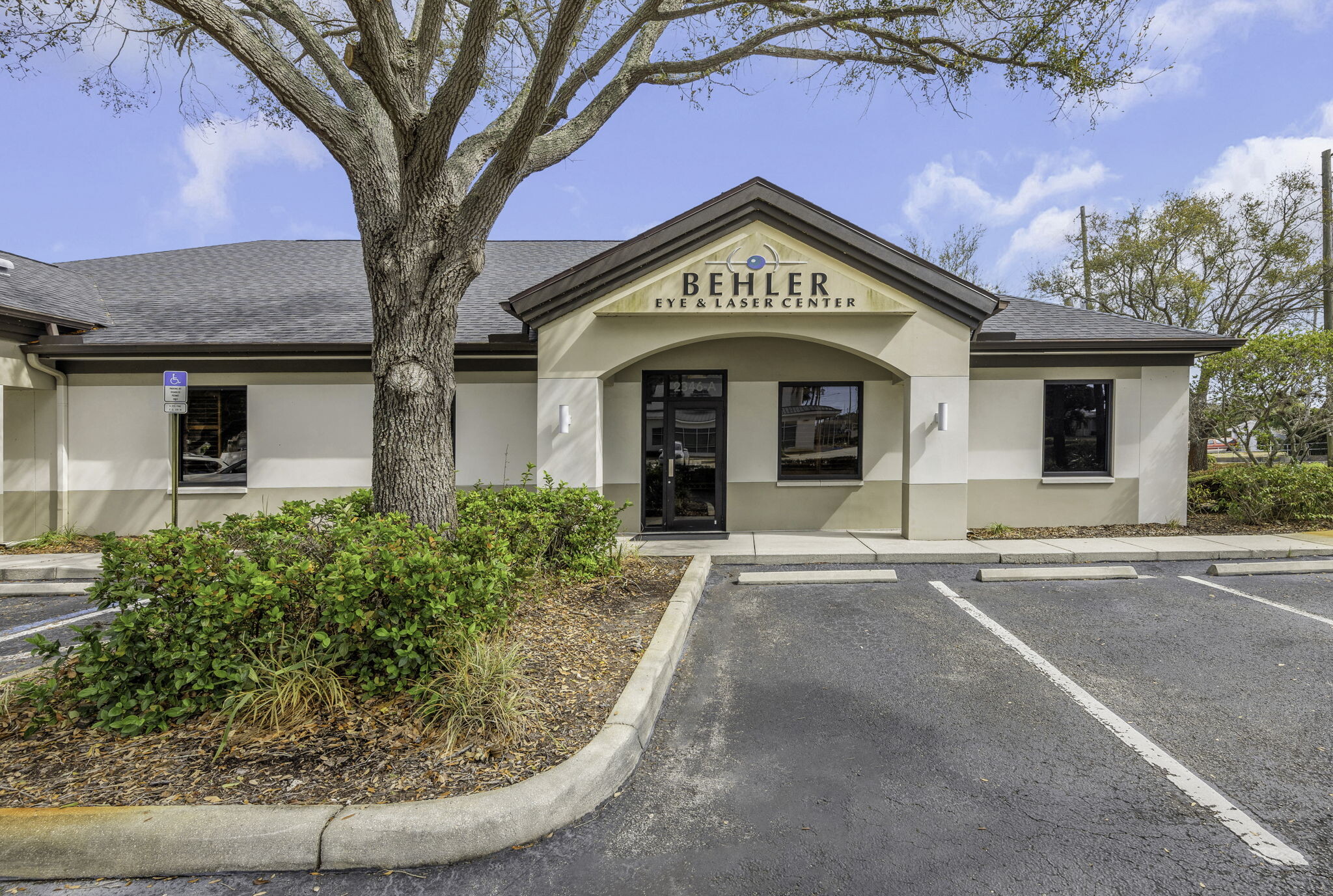 2346 Drew St, Clearwater, FL for sale Primary Photo- Image 1 of 60