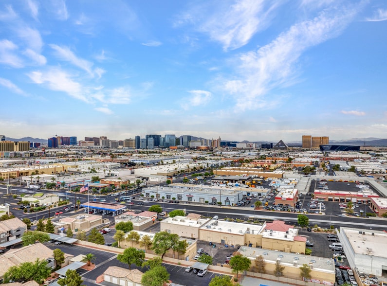 5355 S Decatur Blvd, Las Vegas, NV for sale - Aerial - Image 3 of 4