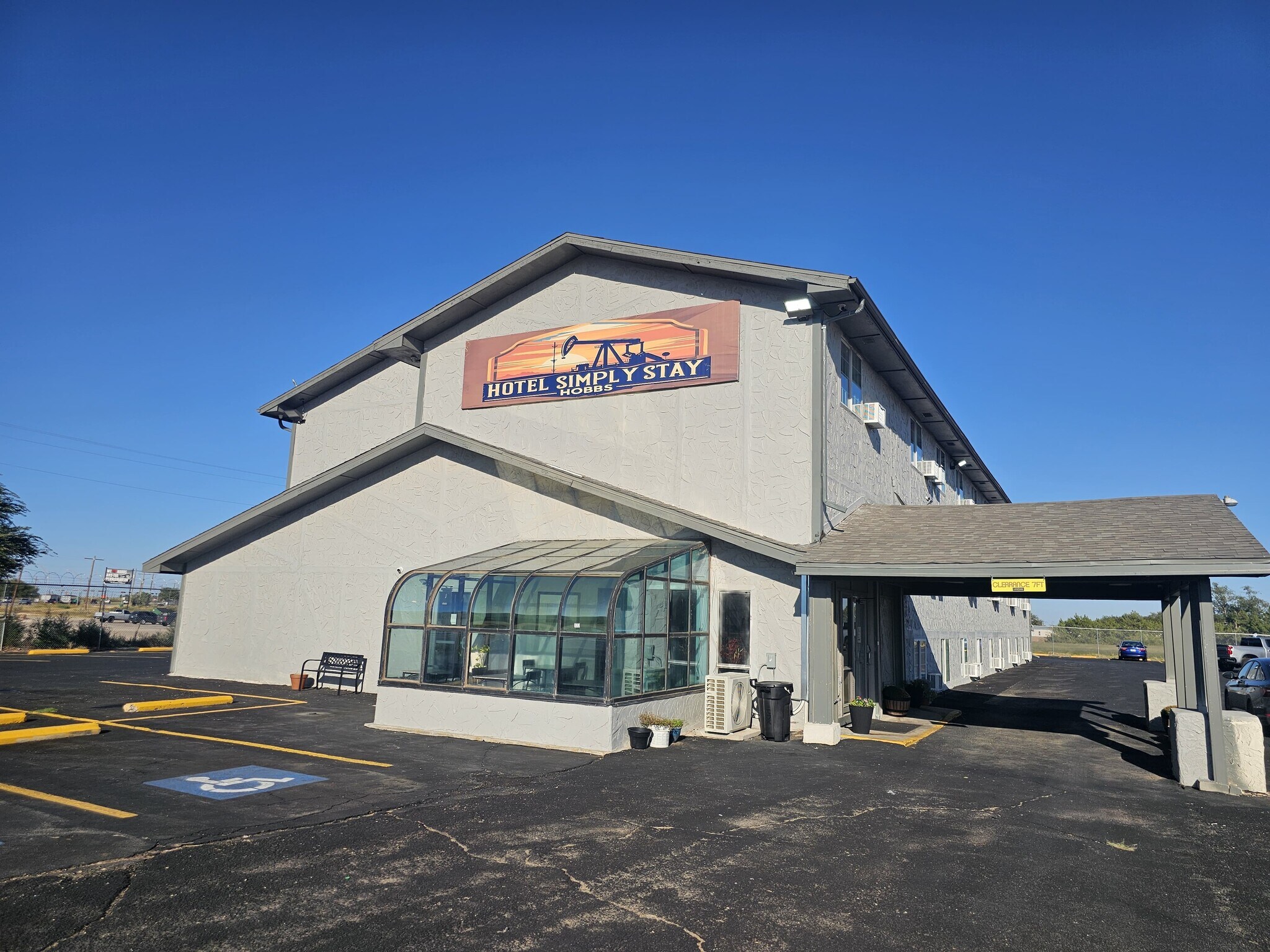 722 N Marland Blvd, Hobbs, NM à vendre Photo du bâtiment- Image 1 de 1