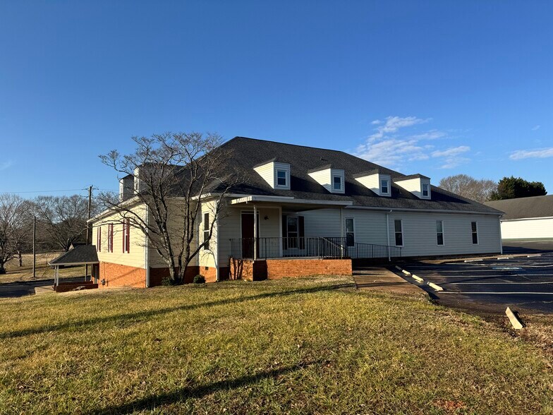1198 Wyke Rd, Shelby, NC à vendre - Photo du bâtiment - Image 1 de 3