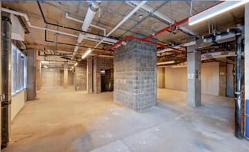 280 E Houston St, New York, NY for lease Interior Photo- Image 1 of 4