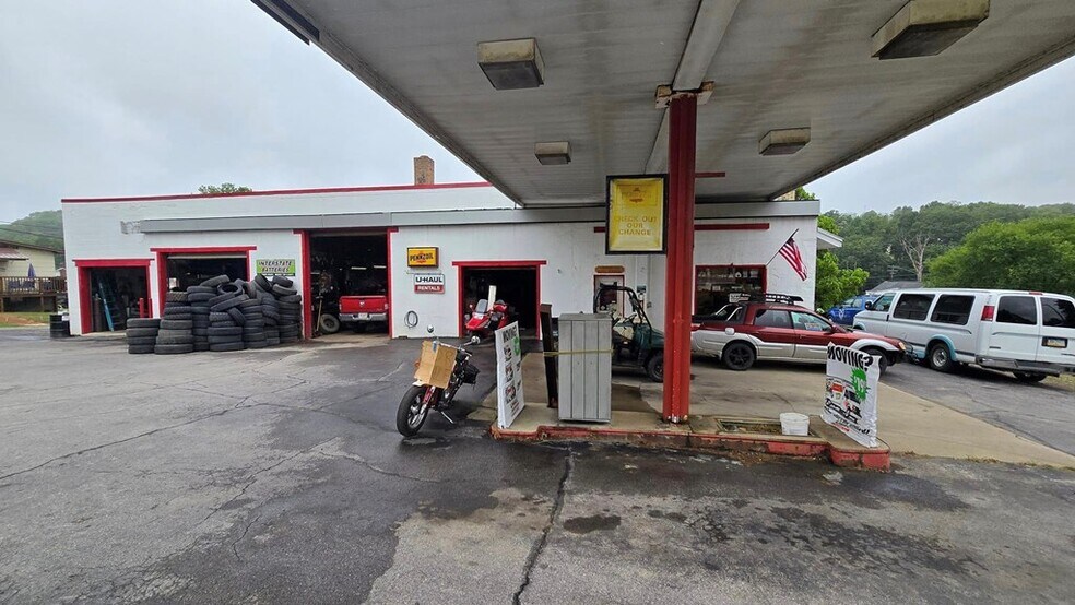 311 W Broad St, New Bethlehem, PA à vendre - Photo du bâtiment - Image 2 de 10