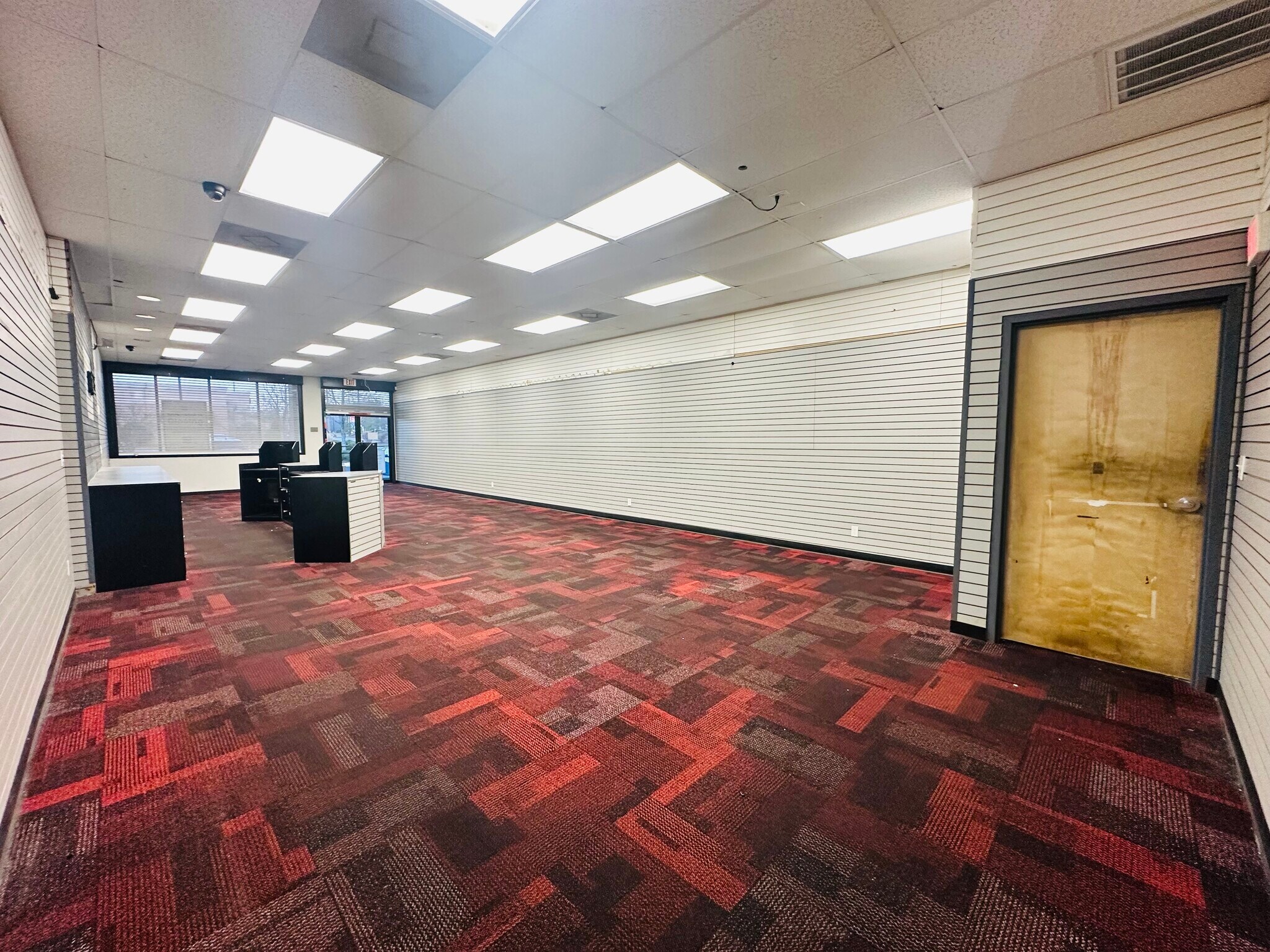 12413-12421 Tennessee Plz, Midlothian, VA à louer Photo intérieure- Image 1 de 6